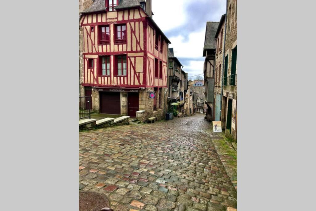 T2 Situe Au Coeur Du Centre Historique De Dinan Daire Dış mekan fotoğraf
